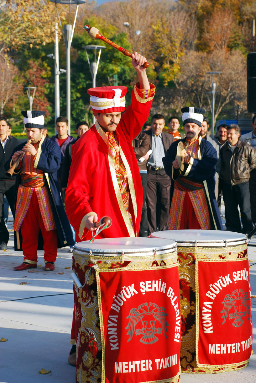 Kültürpark ve Zafer'deki Mehter Konserleri İlgi Görüyor