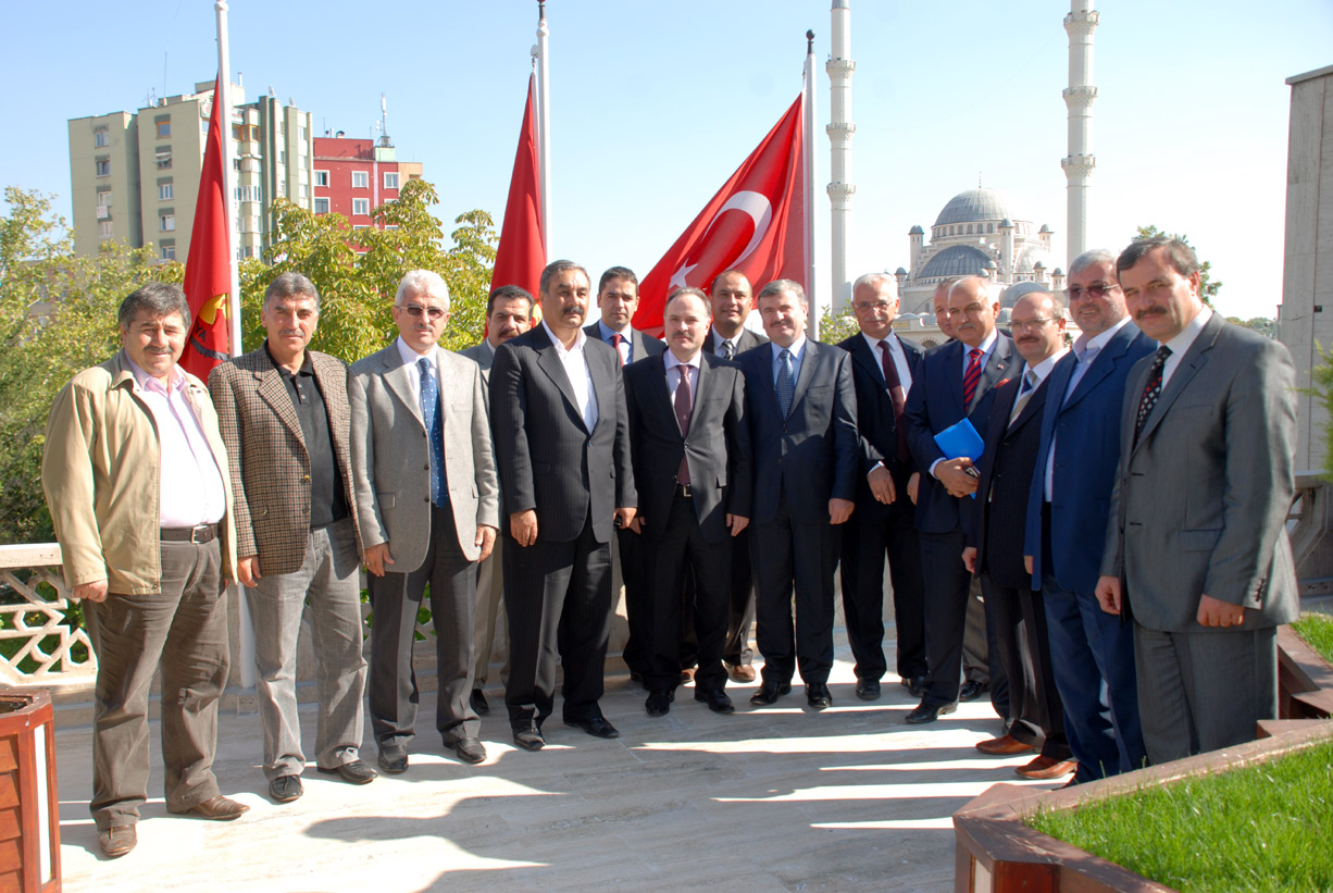Bülent Gedikli Başkan Akyürek'i Ziyaret Etti