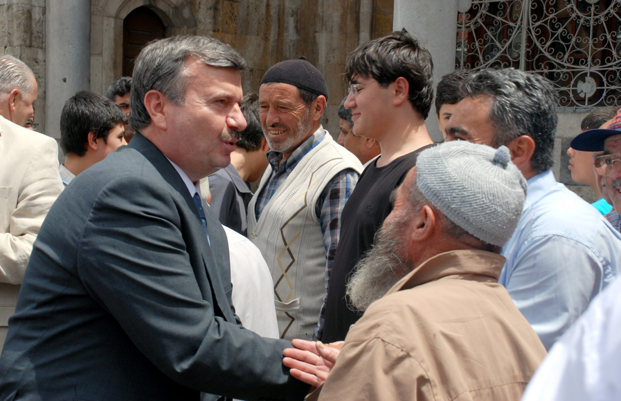 Başkan Akyürek Tarihi Bölgedeki Esnafla Görüştü