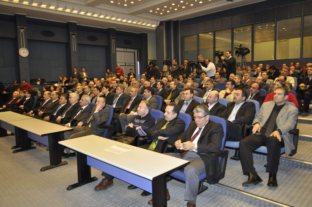 Başkan Akyürek, Büyükşehir Belediye Başkanları İstişare Toplantısı'na Katıldı