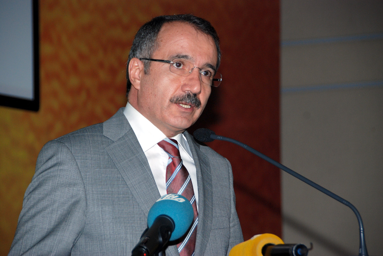Gelişen Kentler Zirvesi Geniş Bir Katılımla Yapılıyor