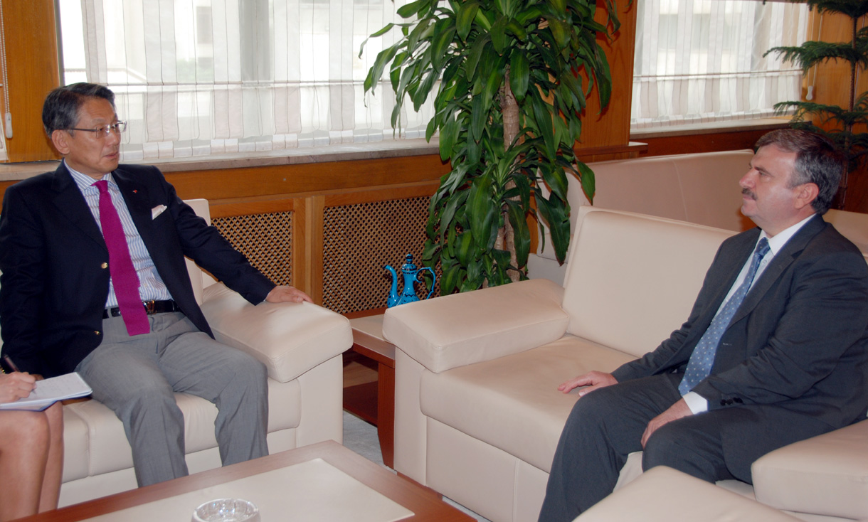 Japonya'nın Türkiye  Büyükelçisi Başkan Akyürek'i Ziyaret Etti