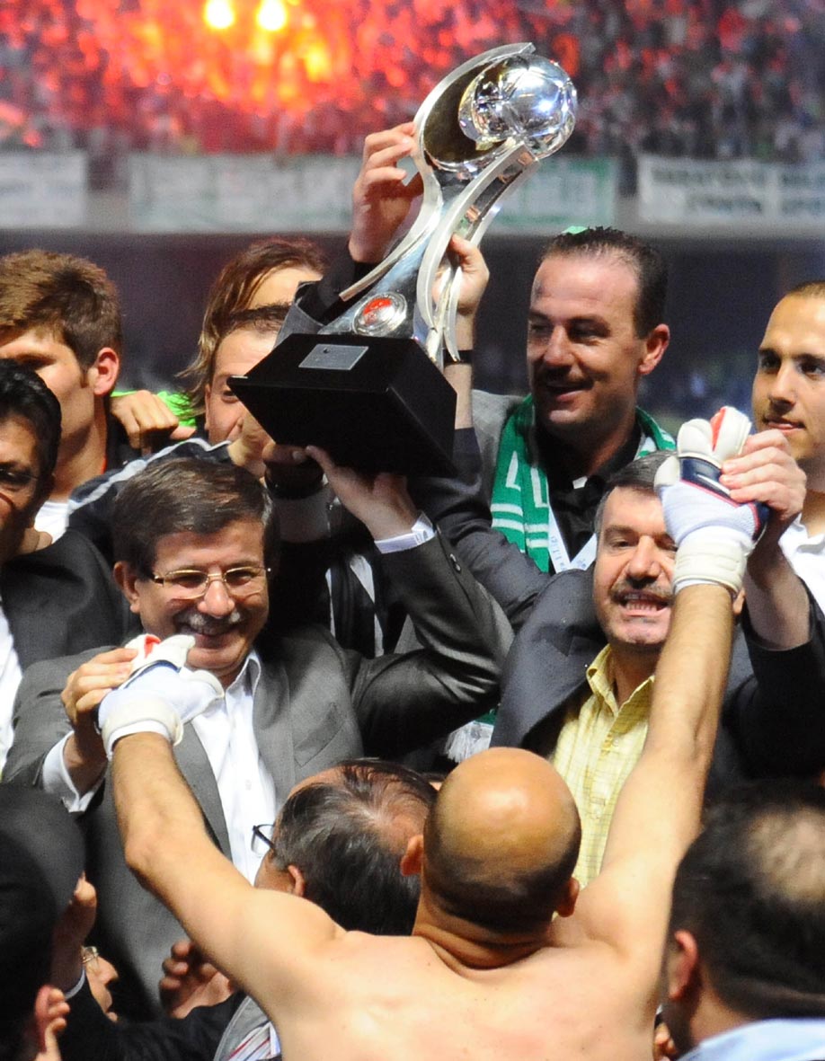Başkan Akyürek, Süper Lig'e Çıkan Konyaspor'u Tebrik Etti