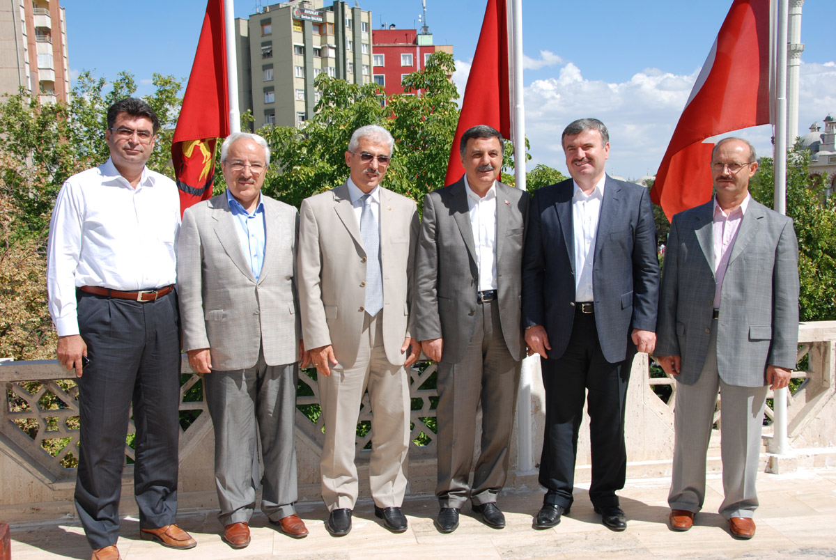 TBMM Başkan Vekili Pakdil Başkan Akyürek'i Ziyaret Etti