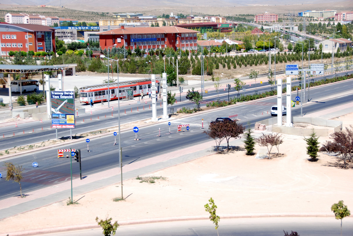4 Yeni Yaya Üstgeçidi Yapılıyor