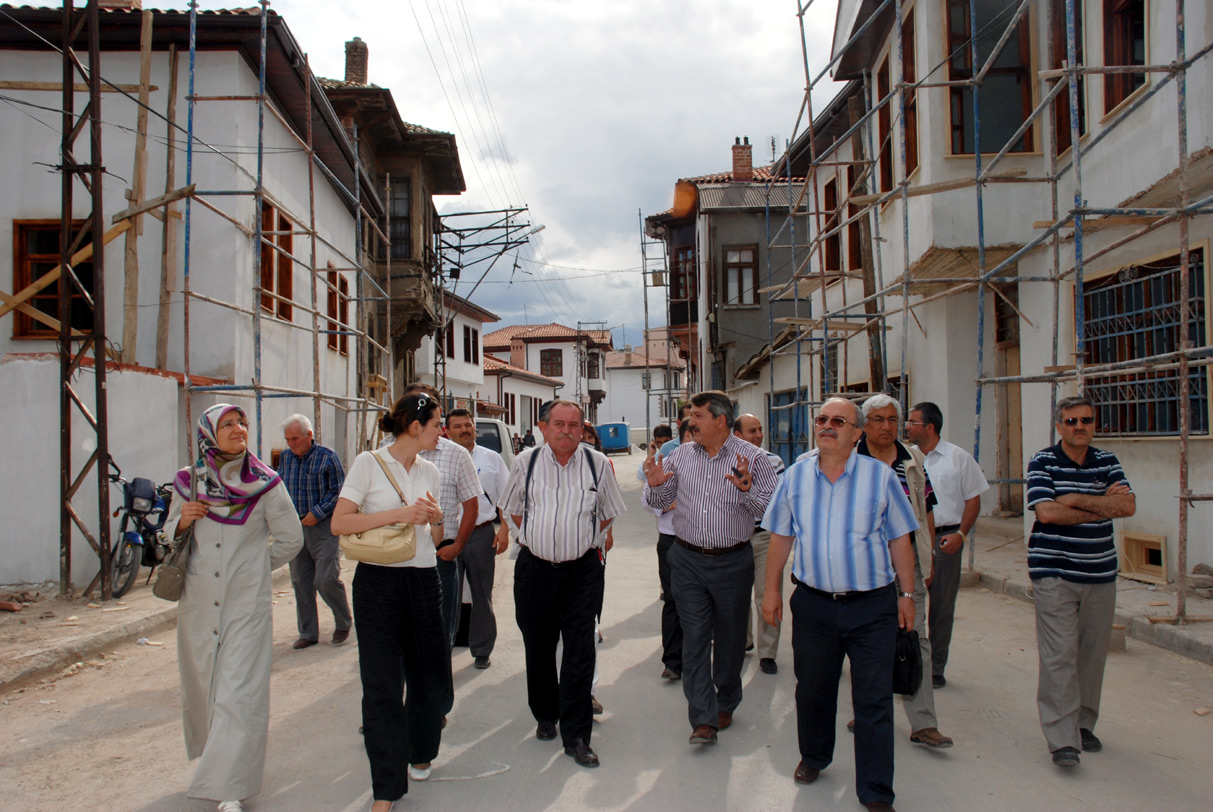 Mimarlar Tarihi Bölgedeki Çalışmaları İnceledi