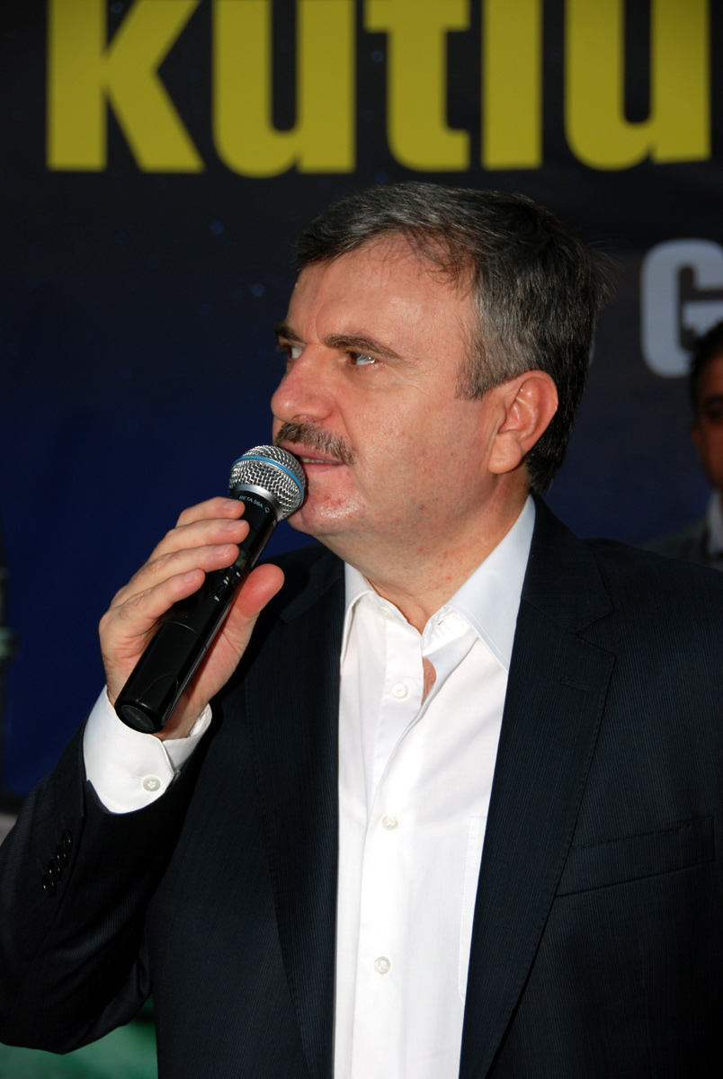 Doğanlar Mahallesi Büyükşehir'in İftarında Buluştu