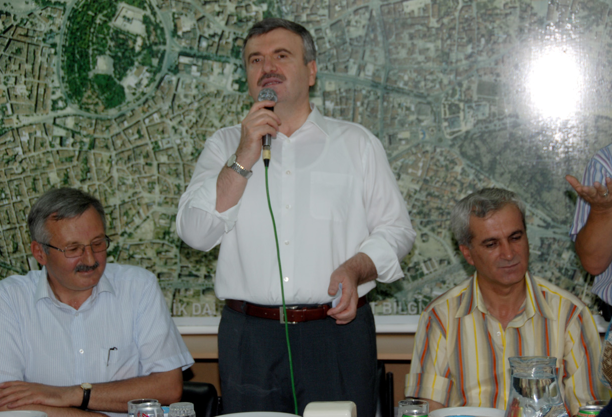Başkan Akyürek Engelli Derneklerini İftarda Ağırladı