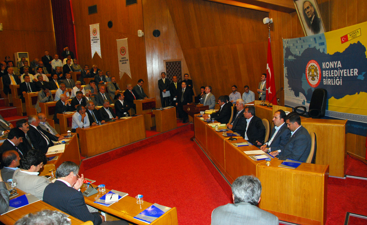 Konya Belediyeler Birliği Başkanlığı'na Tahir Akyürek Yeniden Seçildi