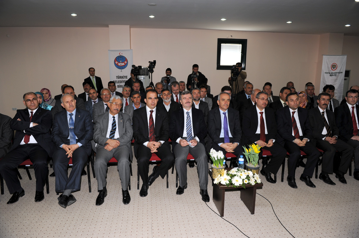 Başkan Akyürek 'Belediyecilikte Başarının Yolları'nı Anlattı