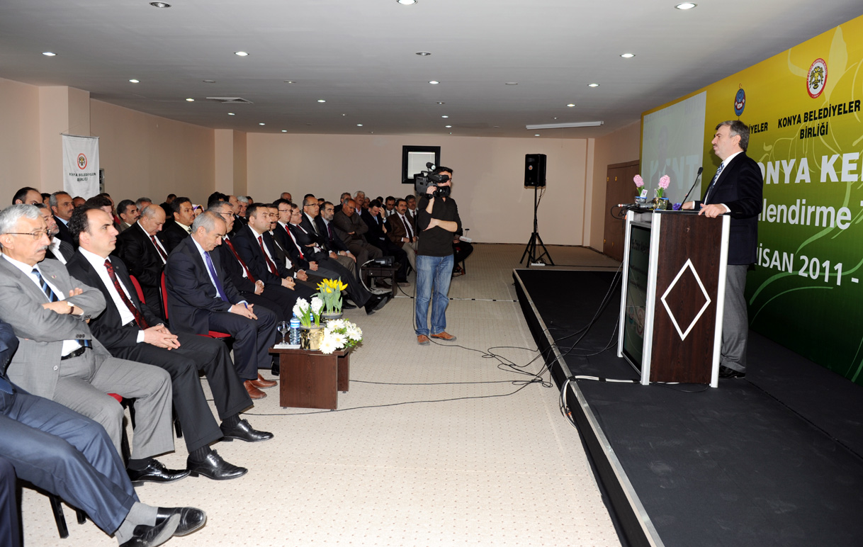 Başkan Akyürek 'Belediyecilikte Başarının Yolları'nı Anlattı