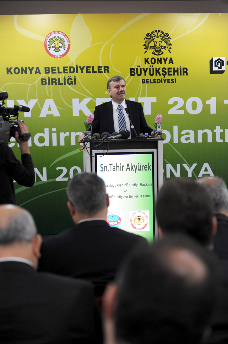 Başkan Akyürek 'Belediyecilikte Başarının Yolları'nı Anlattı