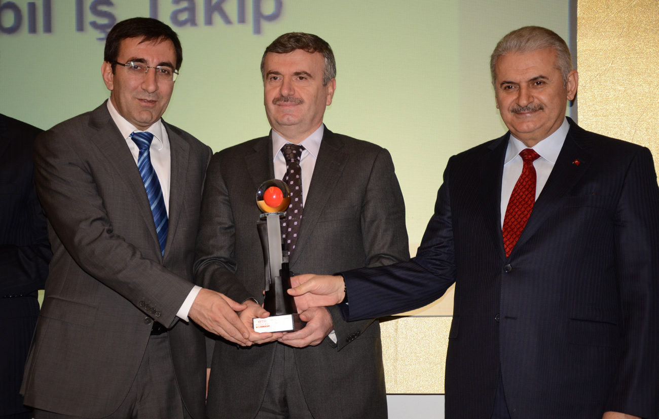'9. eTR Ödülleri'nde Büyük Ölçekli Belediye Ödülü'nde Birincilik ve İkincilik Konya'nın