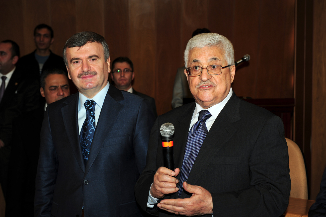 Filistin Devlet Başkanı Abbas'a Fahri Hemşehrilik Beratı Verildi