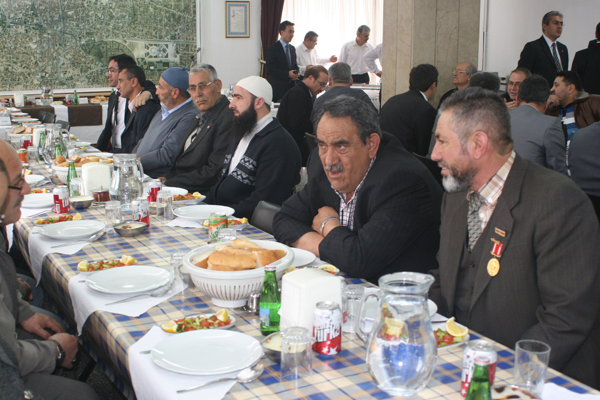 Şehit ve Gazi Aileleri Yemekte Bir Araya Geldi