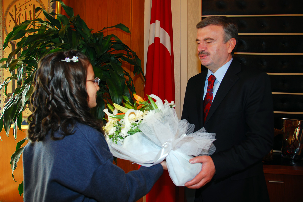 Temsili Başkan Nesibe Nur Balcı Oldu