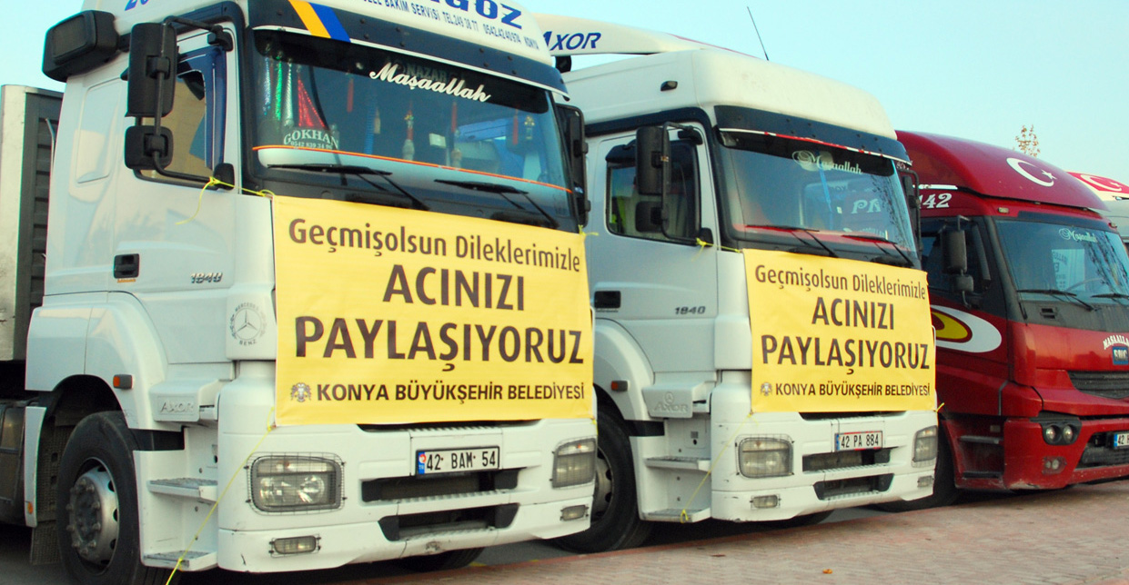 Konya, Van Halkının Yanında - 3 TIR Yardım Malzemesi Yola Çıktı
