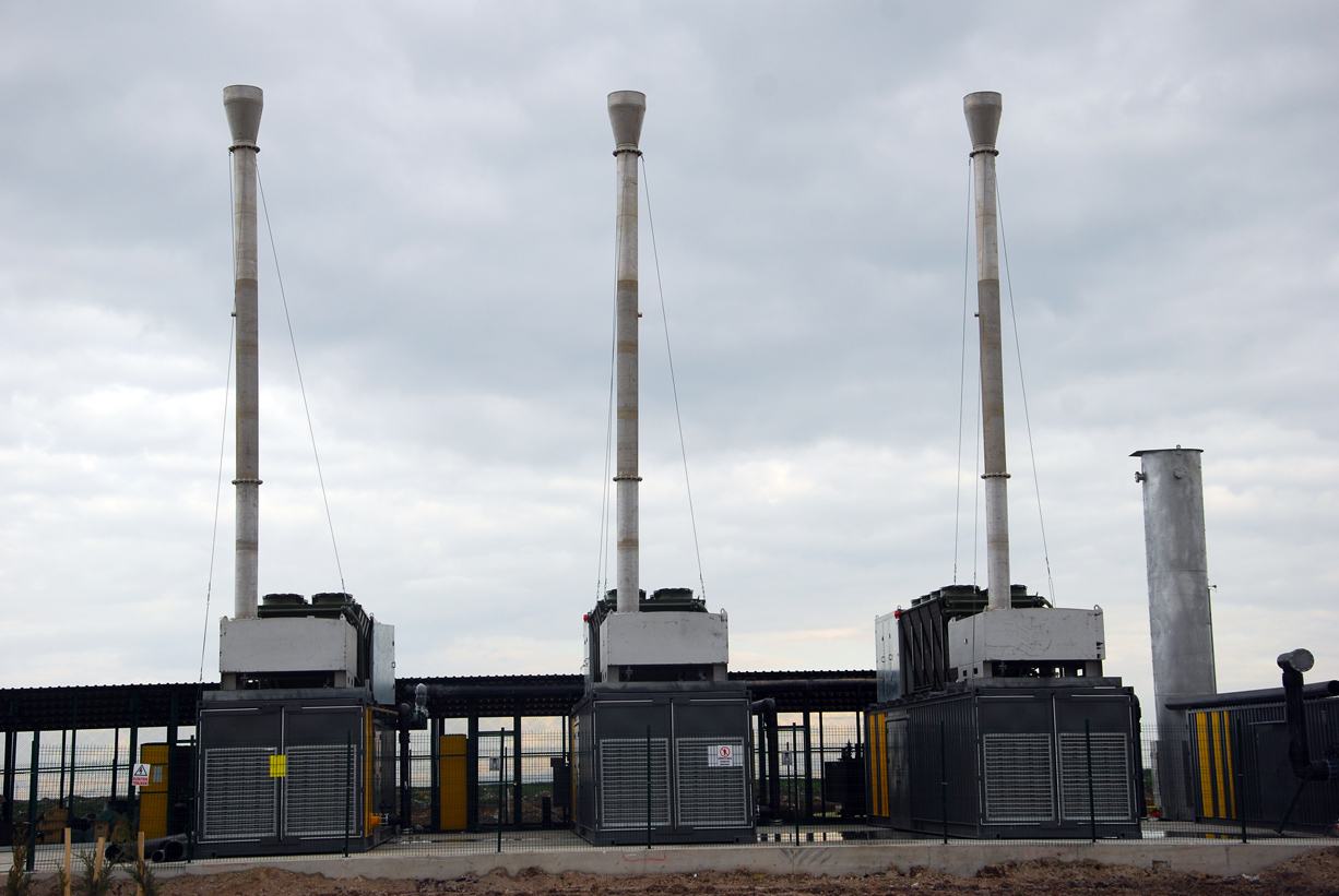 Başkan Akyürek, Metan Gazından Elektrik Enerjisi Üretim Tesisi'ni İnceledi