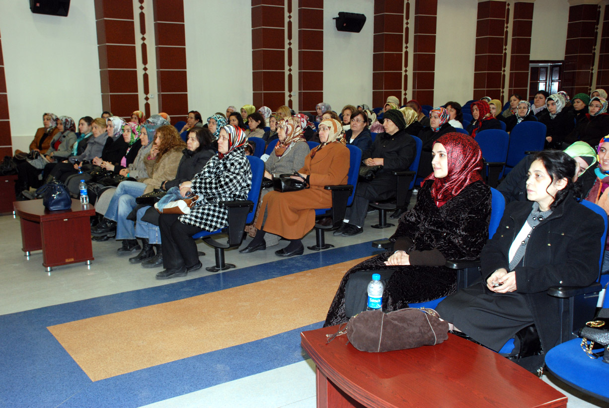 Hanımlar Lokali Üyelerine Astım Anlatıldı