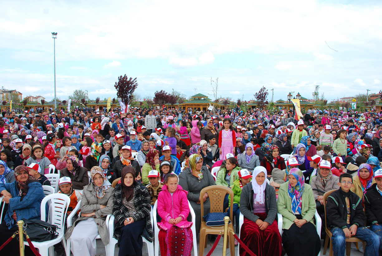 Karaaslan Hadimi Parkı Hıdırellez Şenlikleri İle Açıldı