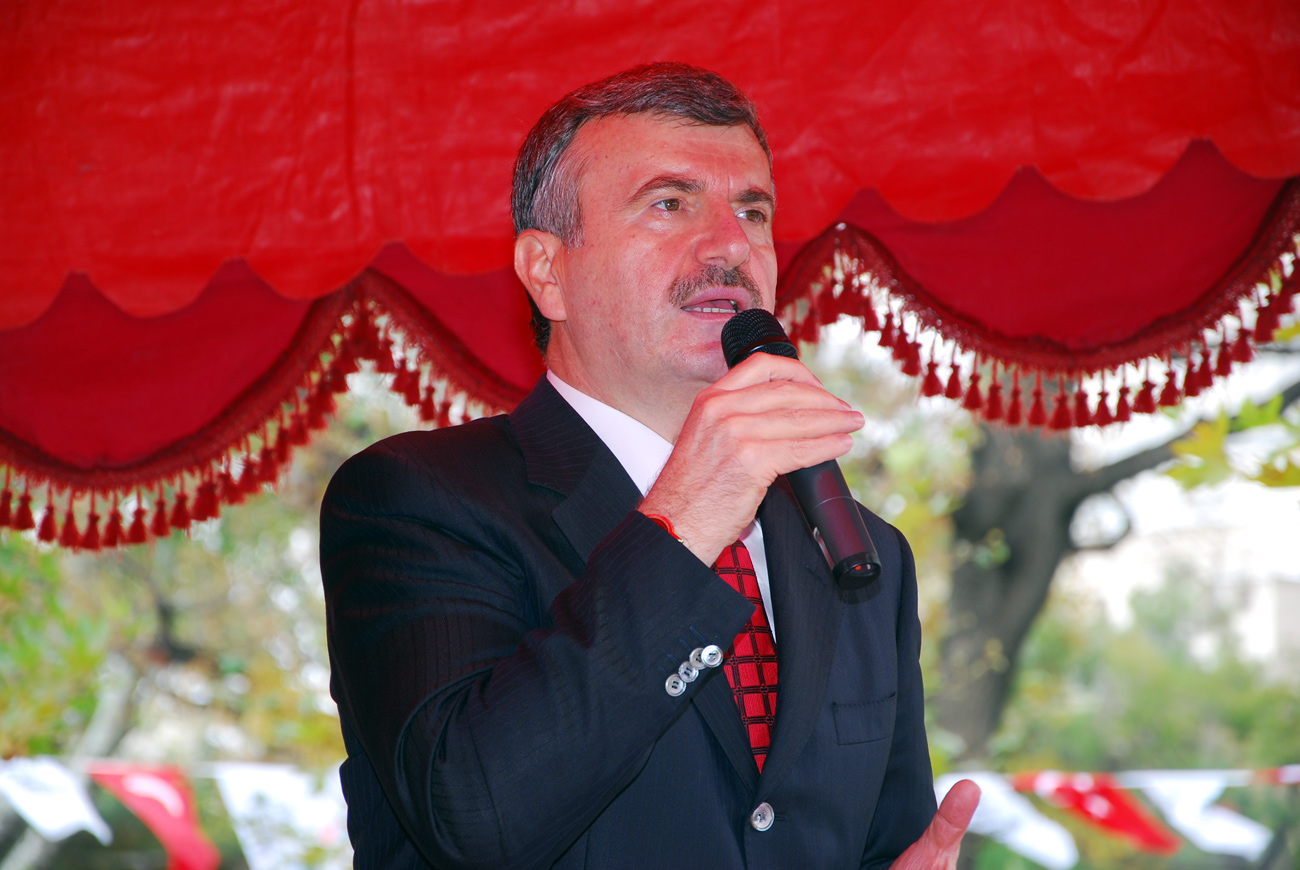 KOMEK Kültürpark Sergi ve Satış Merkezi Açıldı