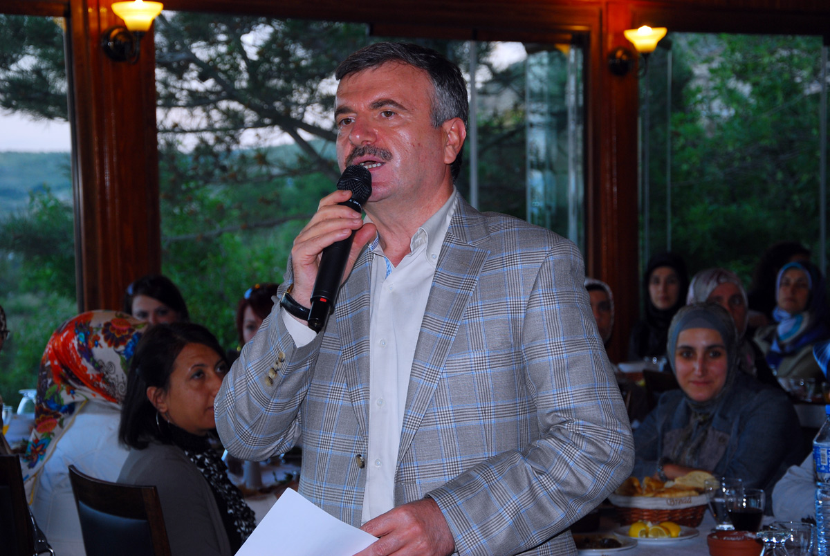 Başkan Akyürek, KOMEK ve Hanımlar Lokalleri Mensupları İle Bir Araya Geldi