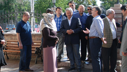 Başkan Akyürek Aile Destek Merkezi'ni Ziyaret Etti