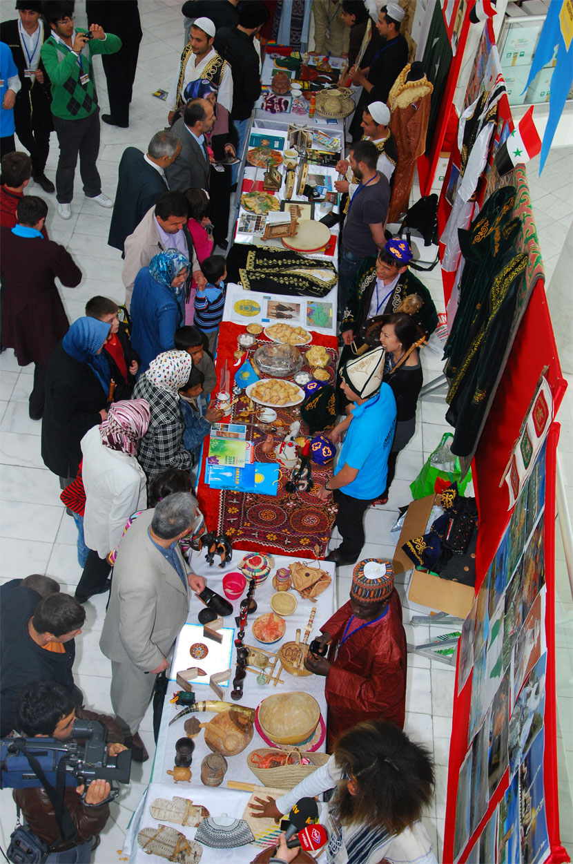 Uluslararası Öğrenci Buluşması Başladı