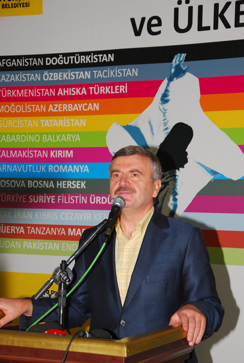 Uluslararası Öğrenci Buluşması Başladı