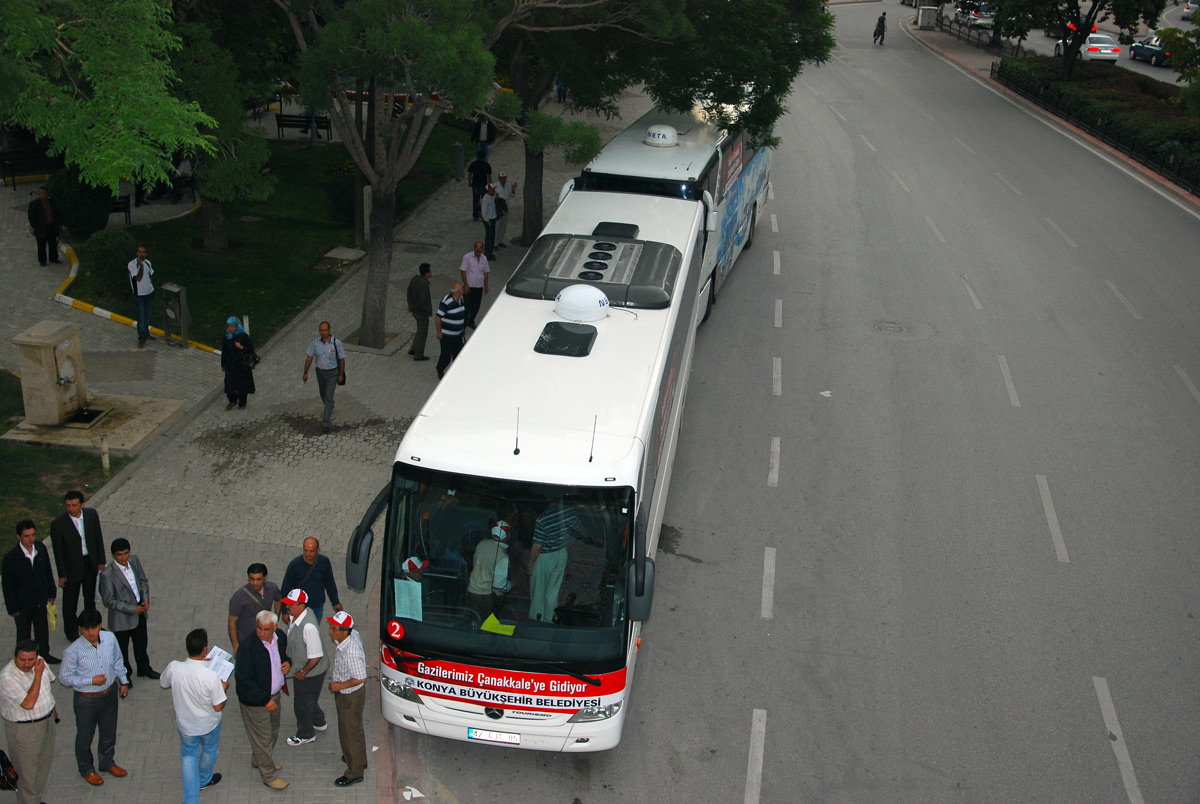 Başkan Akyürek Gazileri ve Öğrencileri Çanakkale'ye Uğurladı