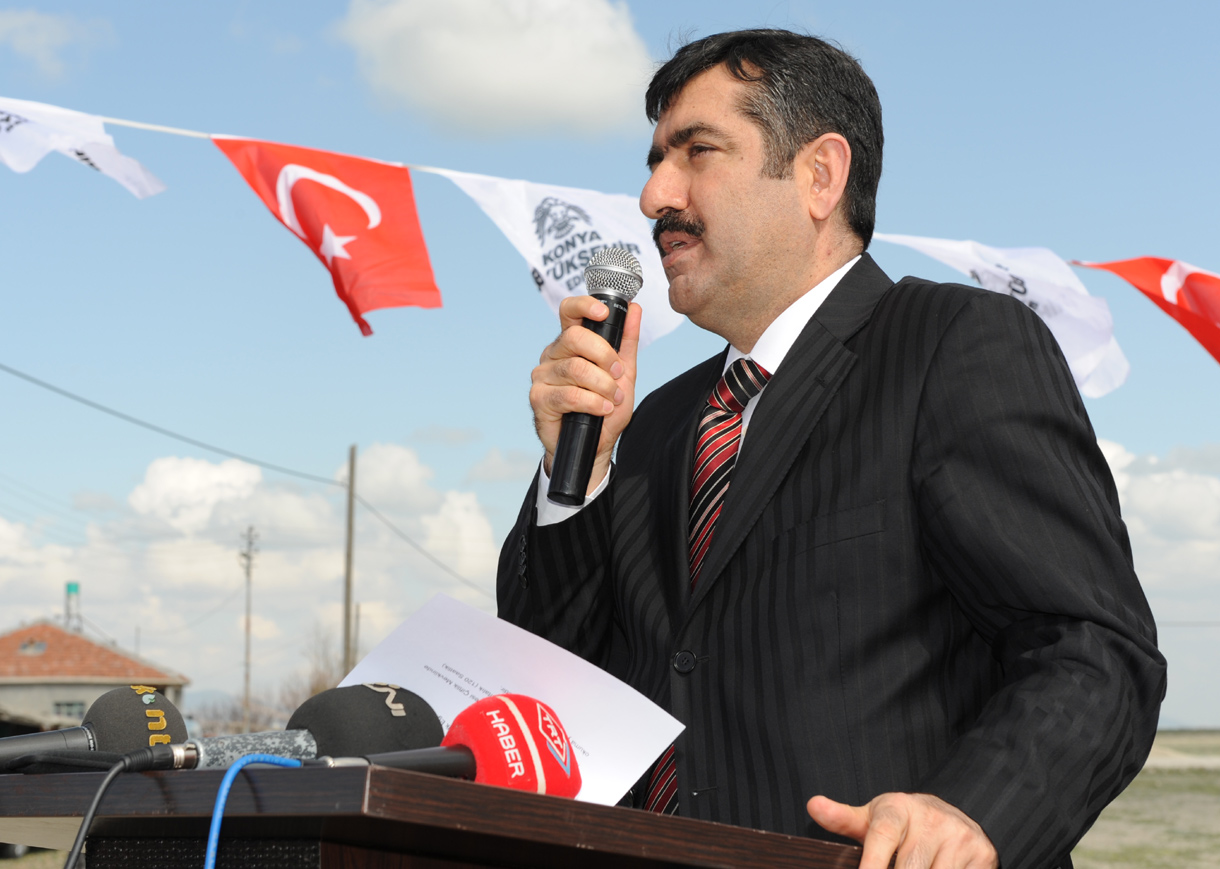 Mobil Okuma Yazma Kursu Projesi (Okubüs) Hizmete Girdi