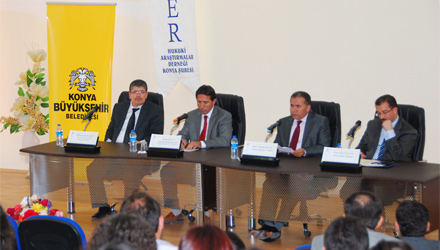 Şehir Konferansları Başladı