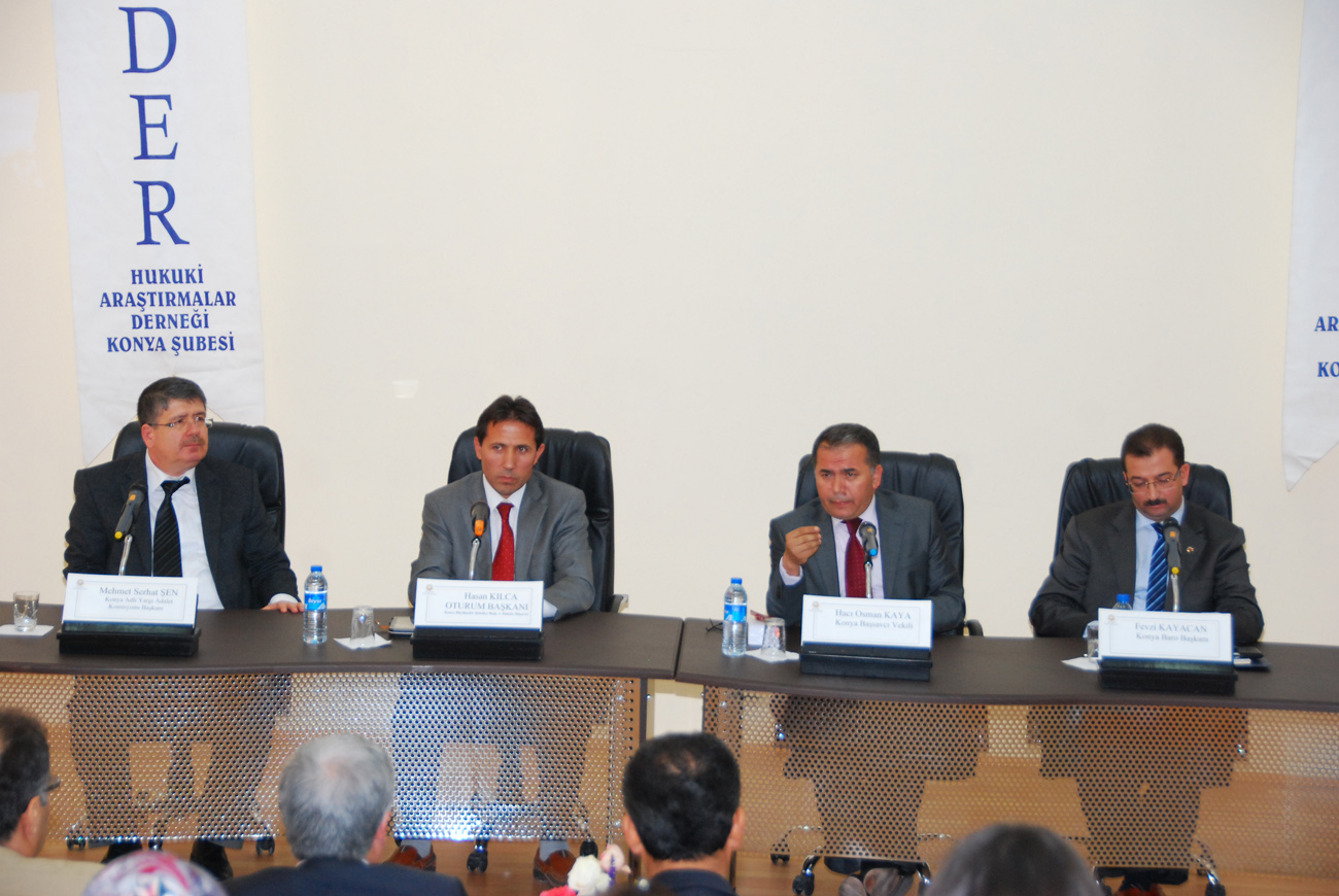 Şehir Konferansları Başladı