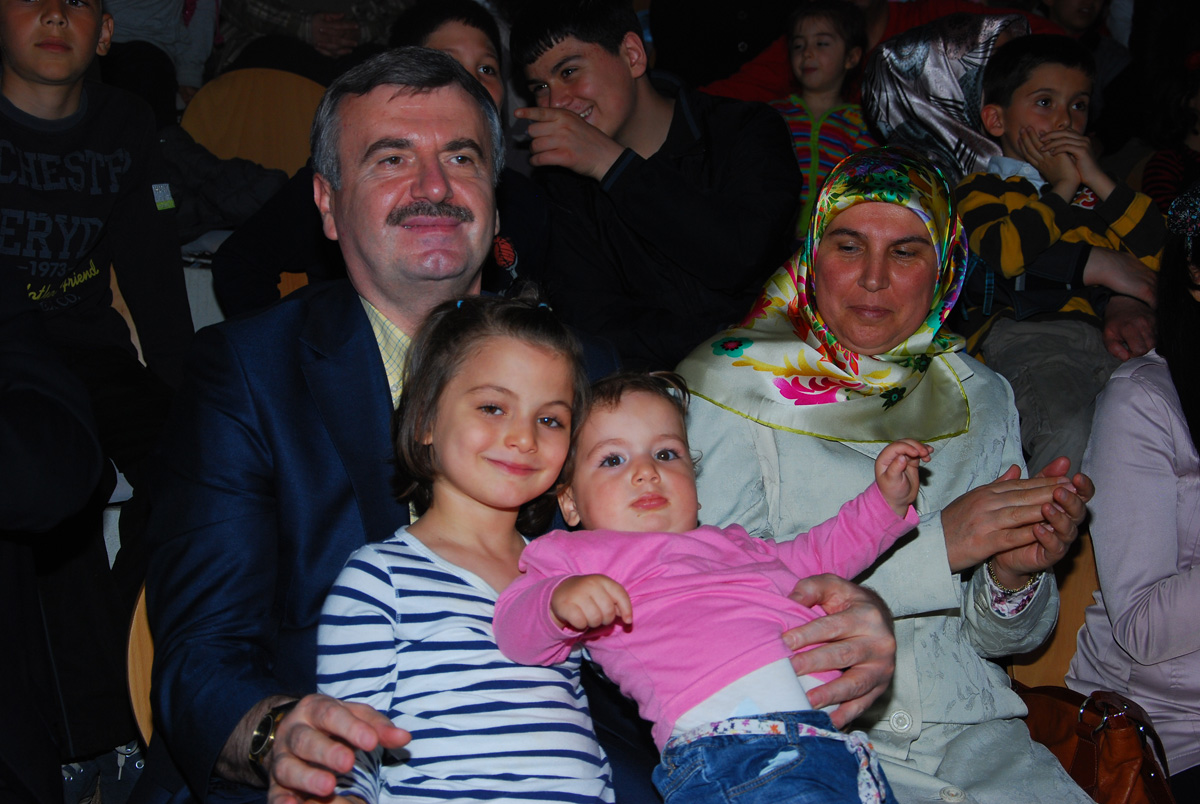 Büyükşehir Belediyesi Çocuk Şenliği Yapıldı
