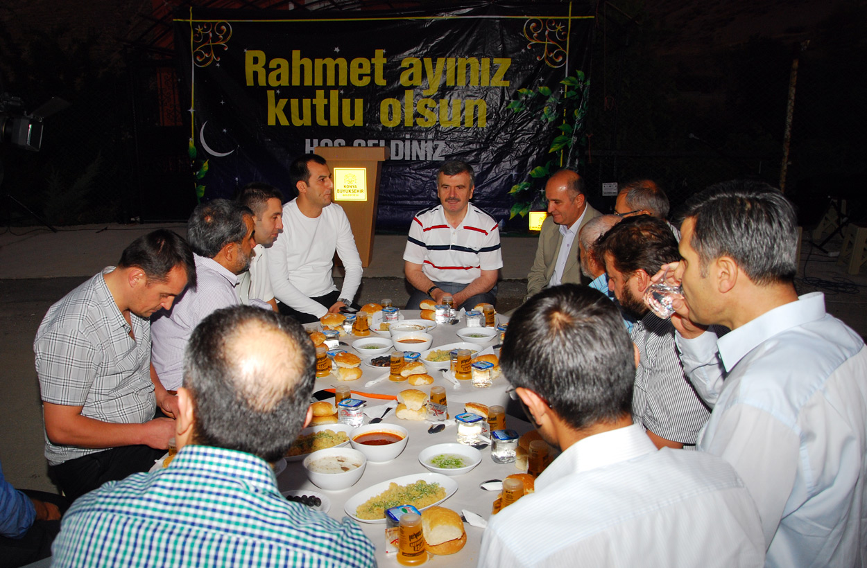 Konya,Yardımlarda Öncü Rolü Üstleniyor