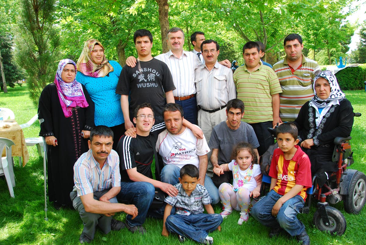 Başkan Akyürek, Sanatla Engelsiz Hayat Projesi'ne Katılan Engellilerle Buluştu