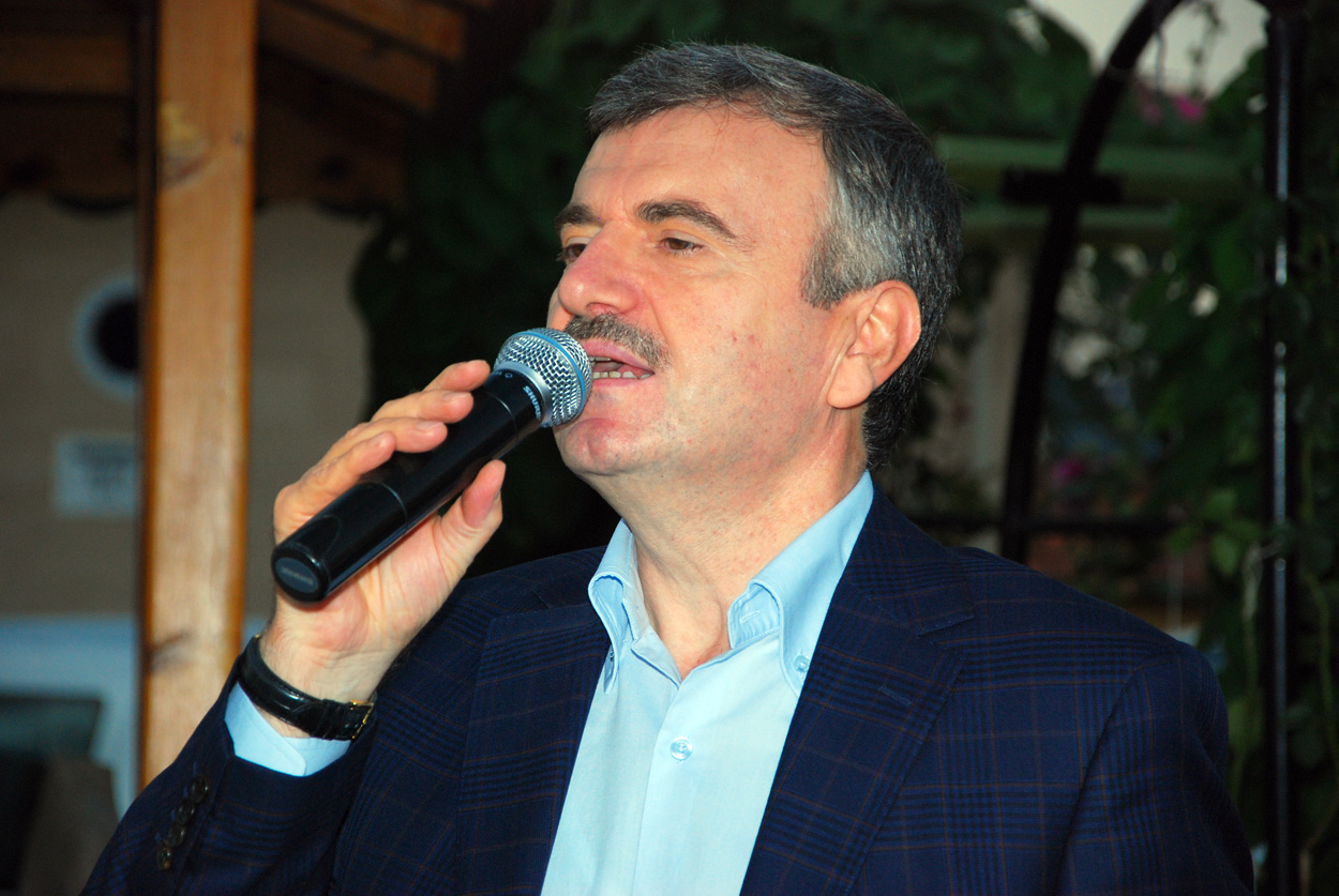 Mahalle İftarları Harmancık Mahallesi'nde