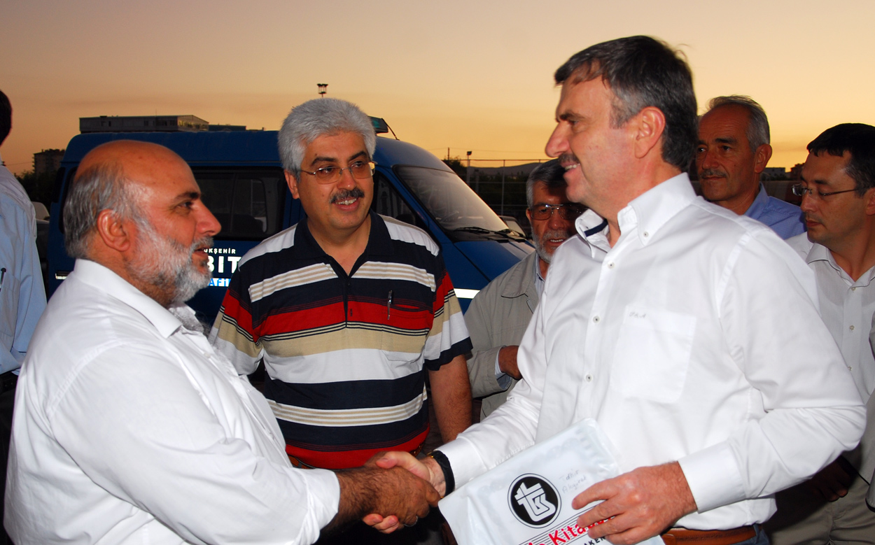 İlk Mahalle İftarı Bosna Hersek Mahallesi'nde