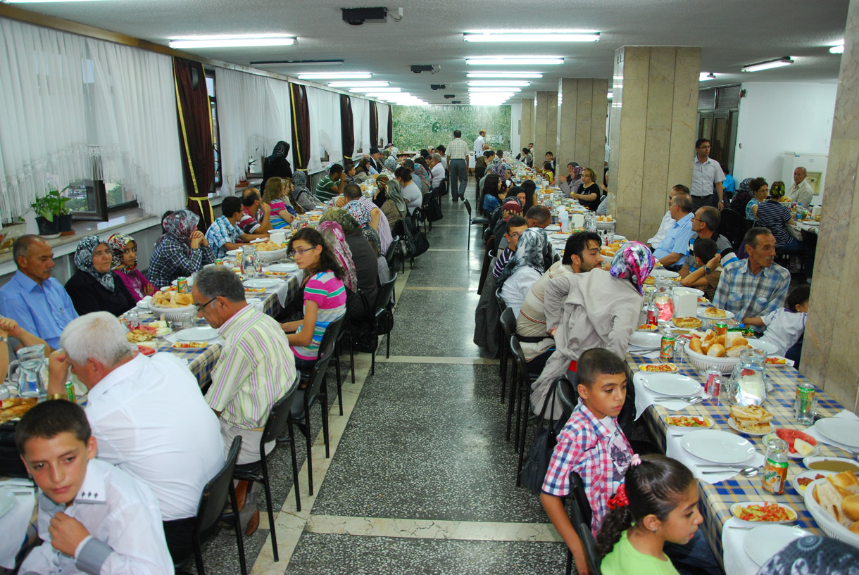 Başkan Akyürek, Şehit Aileleri ve Gaziler İle İftarda Buluştu