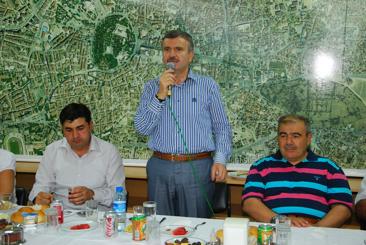 Başkan Akyürek, Şehit Aileleri ve Gaziler İle İftarda Buluştu