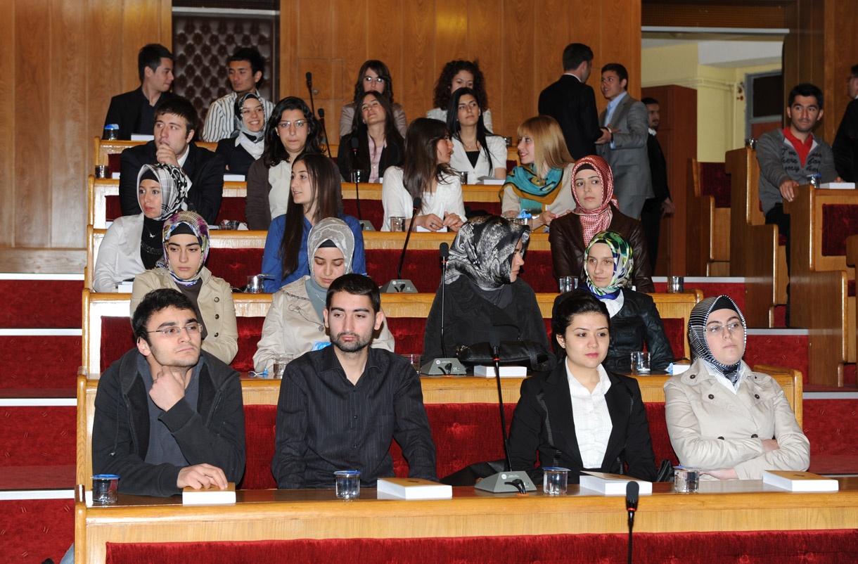 Büyükşehir Belediyesi Gençlik Meclisi Genel Kurulu Yapıldı