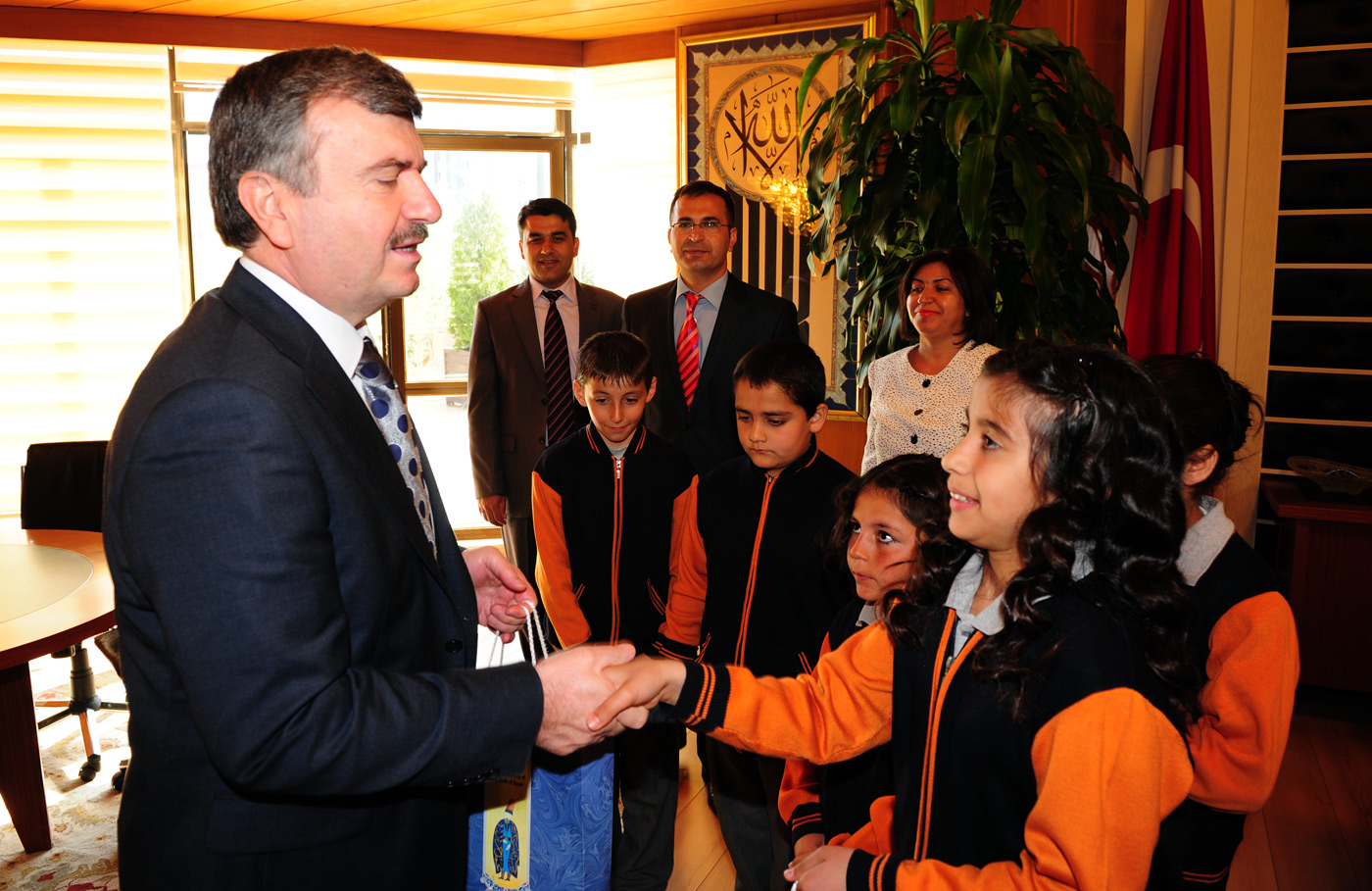 Başkan Akyürek Koltuğunu Yağmur Başak'a Devretti