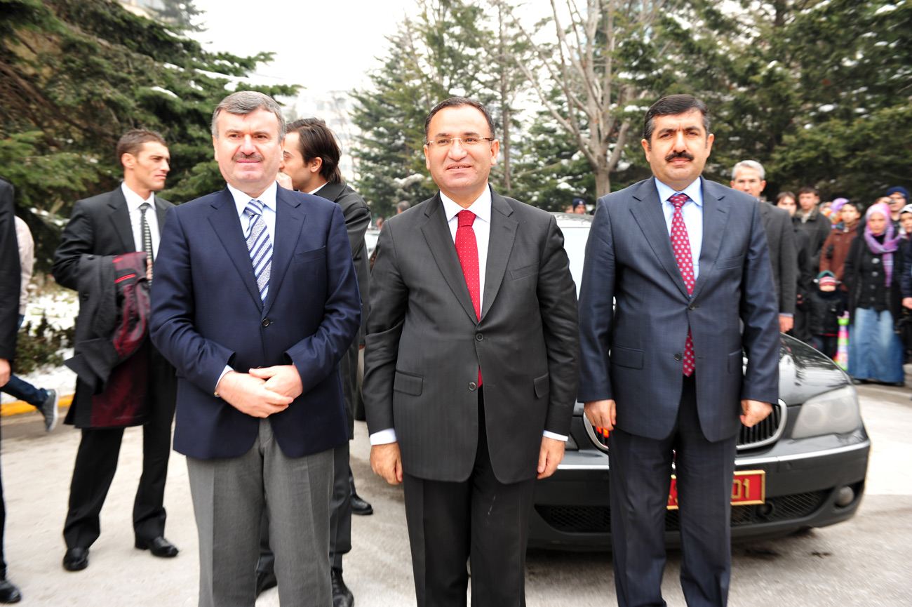 Başbakan Yardımcısı Bekir Bozdağ: 'Konya Tüm Belediyelere Model.'
