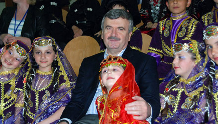Başkan Akyürek Dünya Çocuklarıyla Buluştu