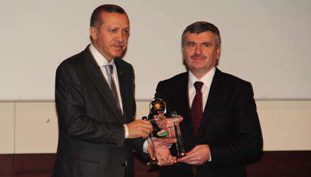 Başbakan'dan Büyükşehir'e Ödül