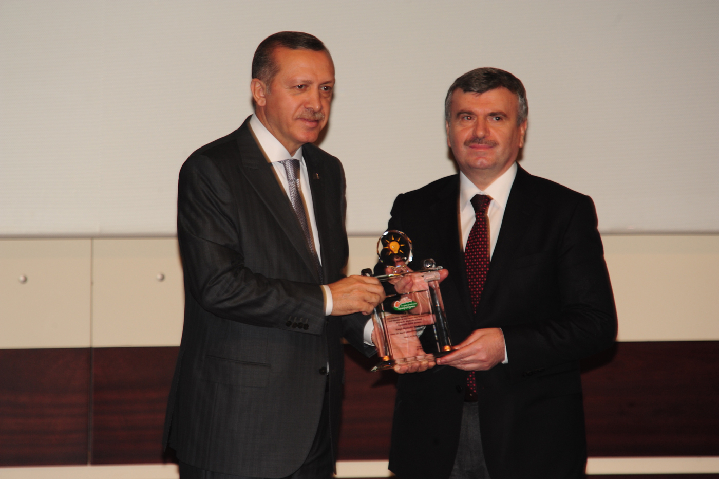 Başbakan'dan Büyükşehir'e Ödül