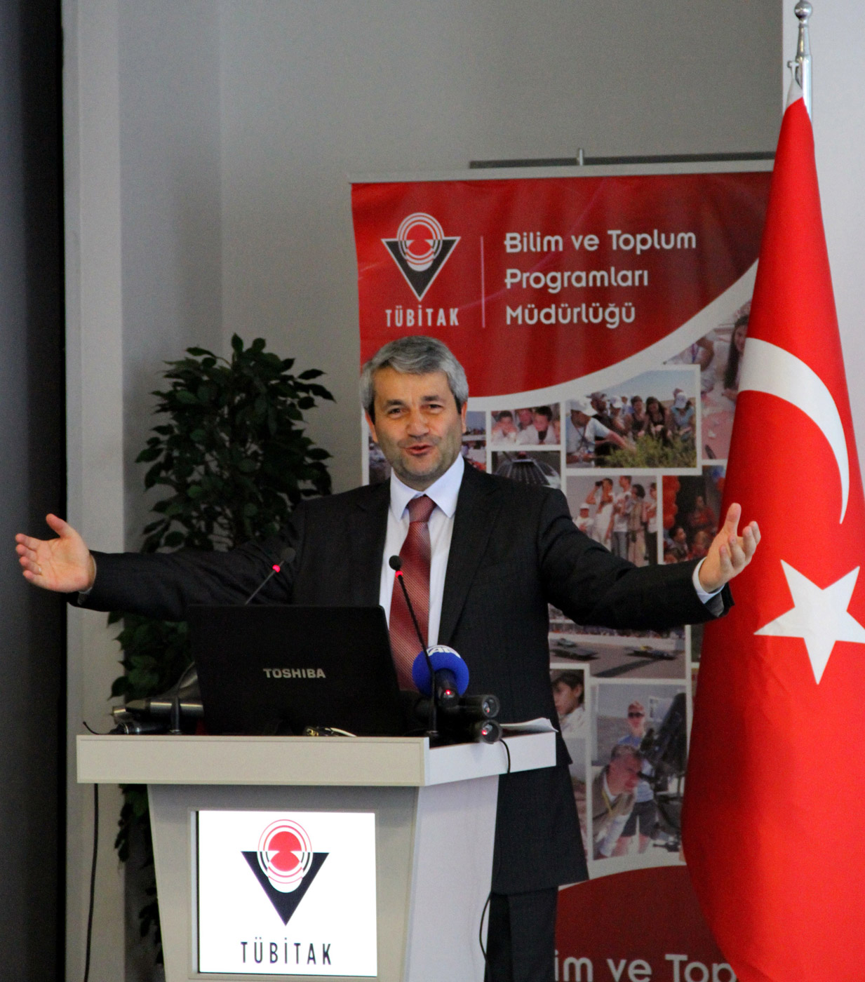 Konya Büyükşehir Belediyesi Tarafından Yaptırılan Bilim Merkezi Türkiye'ye Örnek Oldu