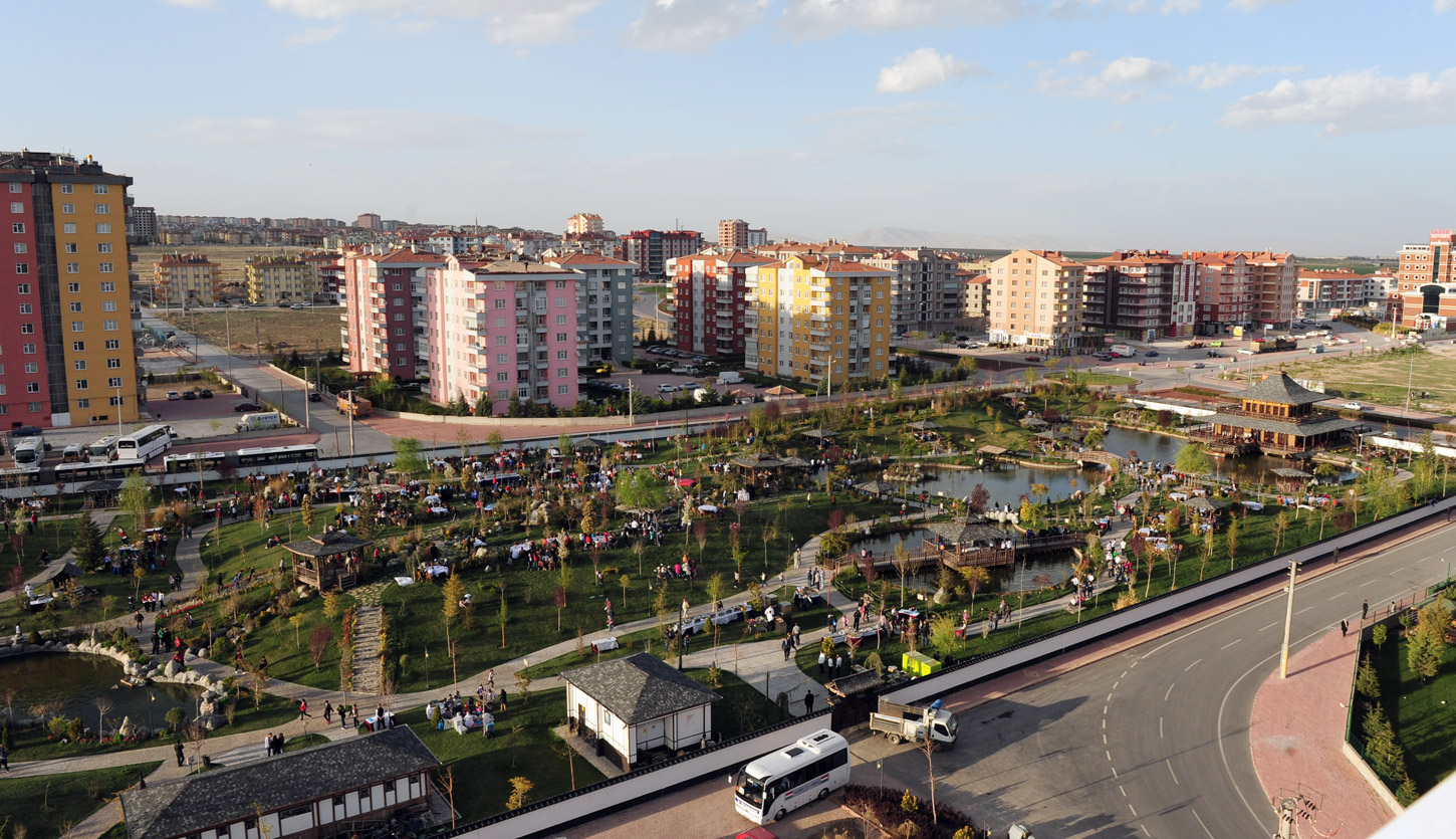 Konya, Dünya Çocuklarını Bağrına Bastı