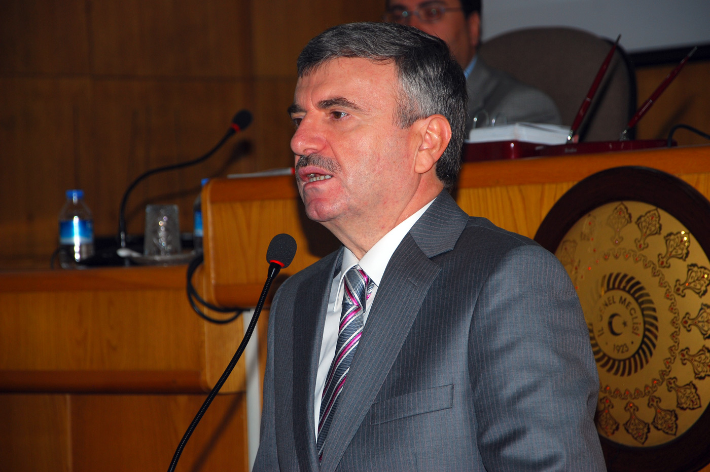 Konya'ya Hizmet Büyük Bir Şereftir