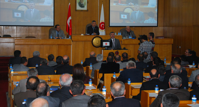 Konya'ya Hizmet Büyük Bir Şereftir